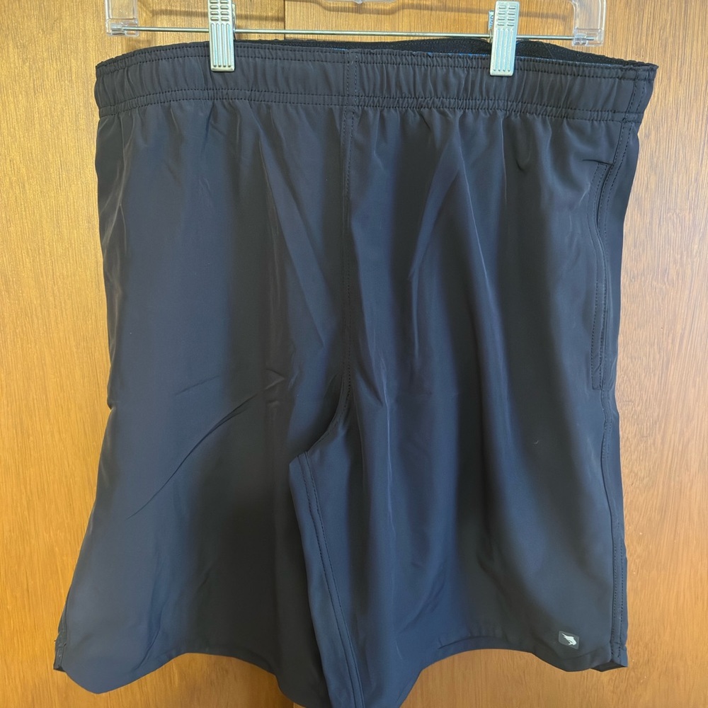 Salt Life Men's Black Athletic Shorts